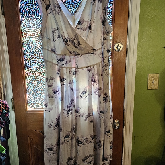 Poppy Eshakti Dress - Picture 3 of 3